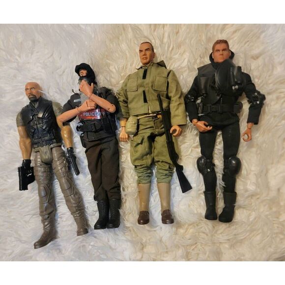 GIJoe Hasbro Action figures Set - Picture 1 of 6
